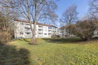 3-Zimmer-Wohnung mit Loggia und Blick ins Grüne Wohnung kaufen 60431 Frankfurt am Main Bild mittel