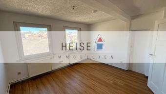 4-Zimmer-Dachgeschosswohnung in ruhiger Wohnlage Wohnung mieten 37603 Holzminden Bild mittel