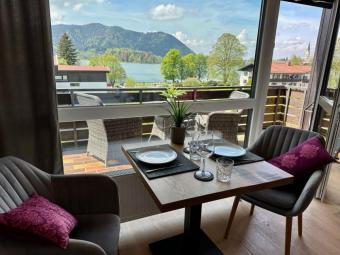 ___ELEGANTE OASE mit BLICK auf den See___ Wohnung kaufen 83727 Schliersee Bild mittel