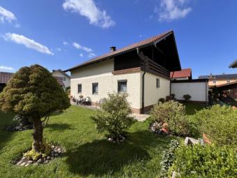 Älteres Einfamilienhaus mit Garten und Garage in Pocking Haus kaufen 94060 Pocking Bild mittel
