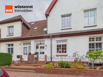 Altbau-Liebe von 1912: Erneuerter Charme & modernes Wohnen im Kaiserin-Viktoria-Viertel in Heppens Haus kaufen 26384 Wilhelmshaven Bild mittel