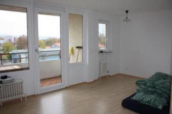 Apartment zentral an A66 / A5 / A648 / Gewerbegebiet Eschborn gelegen mit Balkon von privat zu verkaufen Wohnung kaufen 65936 Frankfurt Bild mittel