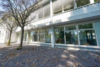 ATIK: Helle und funktionale Büro-/Schulungsräume im Erdgeschoss - provisionsfrei Gewerbe mieten 69123 Heidelberg Bild mittel