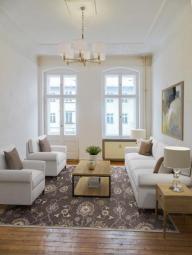 Attraktive, bezugsfreie 
2-Zimmerwohnung mit Balkon
in Prenzlauer Berg Wohnung kaufen 10439 Berlin Bild mittel