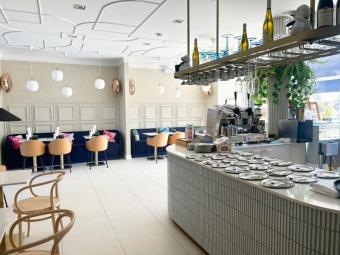 Attraktive Gewerbeeinheit im Erdgeschoss mit Eiscafé in zentraler Lage von Uelsen Gewerbe kaufen 49843 Uelsen Bild mittel