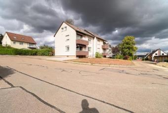 Attraktive Kapitalanlage mit 6 Wohneinheiten – ausgebautes Dachgeschoss & neue Wärmepumpe Haus kaufen 78087 Mönchweiler Bild mittel