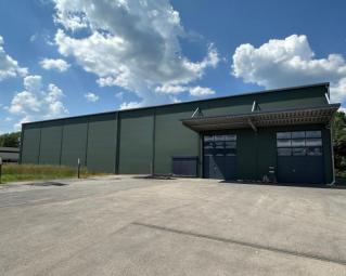 Attraktive, neuwertige Gewerbehalle mit Büroräumen und sehr guter Infrastruktur in Leutkirch i.A. Gewerbe mieten 88299 Leutkirch im Allgäu Bild mittel