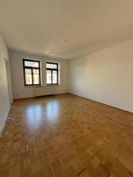 Aufzug und Parkett! *** Großzügige Kaßberg 2-Zimmer mit EBK *** Wohnung mieten 09112 Chemnitz Bild mittel