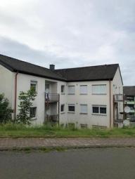 Baumholder - gesucht,gefunden,gekauft - gut geschnittene 3 Zi./Kü./Bad/Loggia- ETW in ruhiger Stadtrandlage Wohnung kaufen 55774 Baumholder Bild mittel