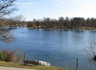 **BAUPLATZ MIT RHEINBLICK** Grundstück kaufen 78266 Büsingen am Hochrhein Bild mittel