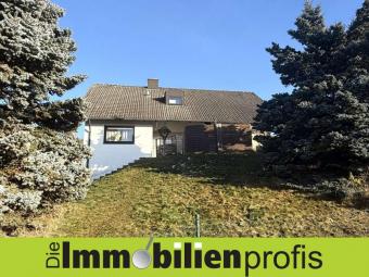 Bei Hof: Attraktives Einfamilienhaus mit großem Garten Haus kaufen 95183 Trogen Bild mittel