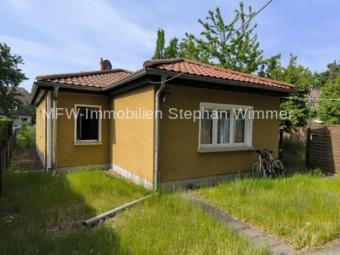 Berlin-Altglienicke
Bungalow - Einfamilienhaus mit schönem großem Garten und viel Nebengelass Haus kaufen 12524 Berlin Bild mittel