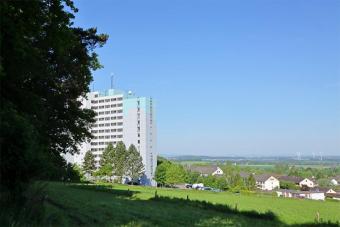 Bis zu 5 Monate mietfrei!
Machen Sie es!
SOFORT und UNRENOVIERT im
Wohnquartier Biesterbergweg! Wohnung mieten 32657 Lemgo Bild mittel