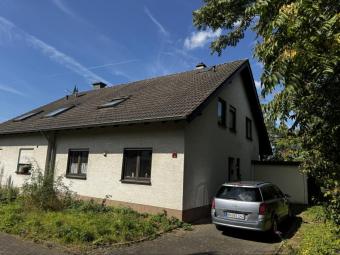 BONN-BEUEL, charmante DHH, Bj. 89 in top Lage, 5-6 Zi., ca. 125 m² Wfl., Garage, ca. 285 m² GrSt. Haus kaufen 53229 Bonn Bild mittel