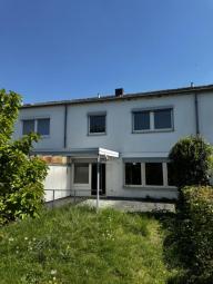 BONN-HEIDERHOF,
Reihenhaus in toller Lage, 6 Zi., ca. 130 m² WNfl, Garten, Garage Keller 282 m² Grst Haus kaufen 53177 Bonn Bild mittel