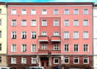 Charmante 2-Zimmer-Altbauwohnung
in bester Lage von Prenzlauer Berg
-vermietet- Wohnung kaufen 10119 Berlin Bild mittel