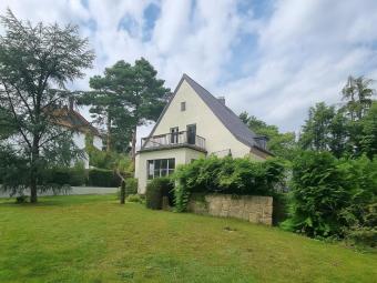 Charmanter Altbauklassiker 
in ruhiger Lage Haus kaufen 13465 Berlin Bild mittel