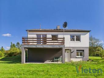Charmanter Bungalow mit ausgebautem Souterrain in Hellenthal-Hollerath Haus kaufen 53940 Hellenthal Bild mittel