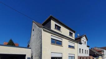 Charmantes Mehrgenerationenhaus mit sonnigem Garten – Ihr neues Zuhause in Saarbrücken-Herrensohr! Haus kaufen 66125 Saarbrücken Bild mittel