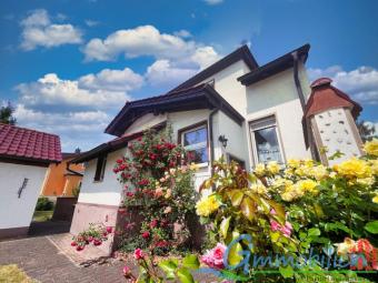 Charmantes Wohnhaus im Herzen von Naunhof - mit Option auf 1210 qm Grundstück Haus kaufen 04683 Naunhof Bild mittel
