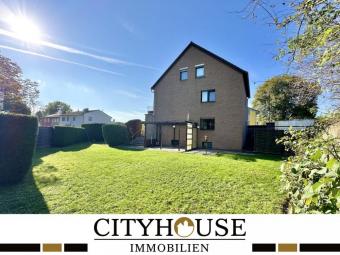 CITYHOUSE: Mehrgenerationenhaus in Brühl mit Doppelgarage und großem Garten! Haus kaufen 50321 Brühl Bild mittel