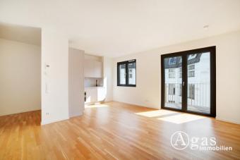 Clever geschnittene, helle 2 Zimmer Wohnung mit ca. 52m², EBK und Fußbodenheizung in Berlin-Mitte Wohnung mieten 10117 Berlin Bild mittel