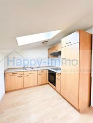 - Dachgeschosswohnung in Waldkraiburg - renovierungsbedürftig - Kfz Stellplatz Wohnung kaufen 84478 Waldkraiburg Bild mittel