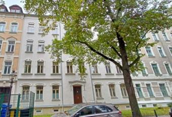 * DG 2-Zimmer mit Wannenbad, offener Küche und Laminat! * Wohnung mieten 09113 Chemnitz Bild mittel