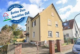 DIETZ: 2-Familienhaus mit ausgebautem Dachgeschoss - Zentrale Lage im Mischgebiet von Babenhausen! Haus kaufen 64832 Babenhausen Bild mittel