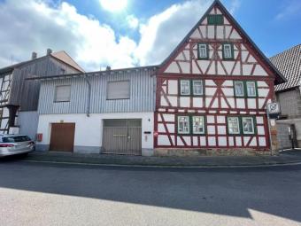 DIETZ: Bauernhaus (Kulturdenkmal) mit 5 Wohneinheiten in zentraler Lage von Schaafheim Haus kaufen 64850 Schaafheim Bild mittel