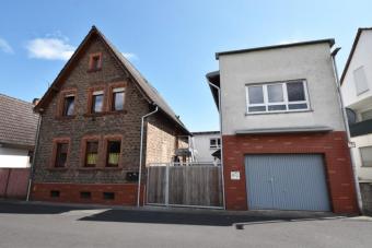 DIETZ: FREIWERDENDE 3 Wohnungen in 2 Häusern inklusive 3 Garagen, Innenhof und Garten Schaafheim Haus kaufen 64850 Schaafheim Bild mittel