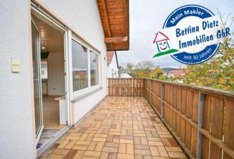 DIETZ: Gepflegte 4 Zi-Wohnung im ersten OG - 2 Balkon - Garage Wohnung mieten 64850 Schaafheim Bild mittel