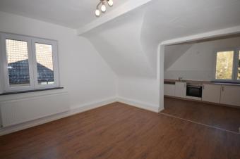 DIETZ: Helle 2-Zimmer-Wohnung mit neuer Einbauküche! Wohnung mieten 63849 Leidersbach Bild mittel
