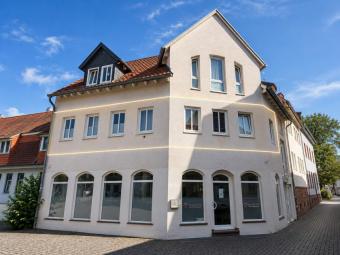 DIETZ: Zentral gelegene 2 Zimmer Eigentumswohnung -fast direkt- am Marktplatz von Groß-Umstadt! Wohnung kaufen 64823 Groß-Umstadt Bild mittel