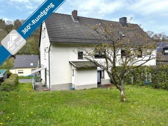 Doppelhaushälfte als Ein- oder Zweifamilienhaus direkt am Waldrand des Nationalparks Eifel Haus kaufen 53937 Schleiden Bild mittel