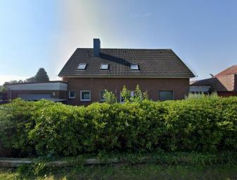 Ebenes Wohnen mit EBK, überdachte Terrasse und Garten! Wohnung mieten 26529 Rechtsupweg Bild mittel