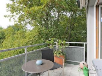 (EF0945_M) Weimar: Südstadt, sehr schönes Apartment mit Parkett, zwei Balkons und Service in ruhiger, grüner Wohnlage Wohnung mieten 99425 Weimar Bild mittel