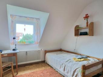 (EF1295_M) Kassel-Stadt: Nierderzwehren, preiswertes möbliertes Apartment in einer Anliegerstraße Wohnung mieten 34134 Kassel Bild mittel