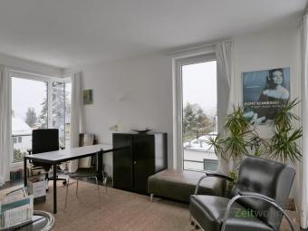 (EF1353_M) Kassel-Stadt: Niederzwehren, neu möbliertes Apartment mit Dachbalkon in ruhiger Lage, PKW-Stellplatz Wohnung mieten 34134 Kassel Bild mittel