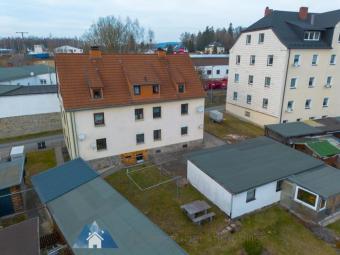 Eigentumswohnung im Erdgeschoss - Inkl. Garage und Gartenanteil in Marktleuthen Wohnung kaufen 95168 Marktleuthen Bild mittel