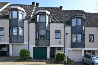 Einfamilienhaus mit 4 großzügigen Zimmern und Garage – in zentraler, ruhiger Lage Haus kaufen 42489 Wülfrath Bild mittel