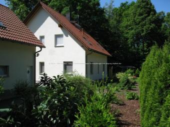 Einfamilienhaus mit Doppelgarage im Grünen vor Leipzig - provisionsfrei kaufen oder mieten! Haus kaufen 04821 Brandis Bild mittel