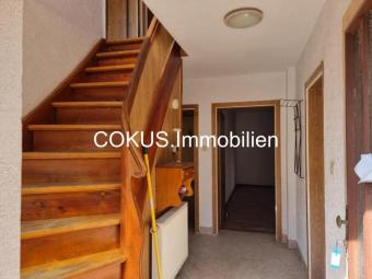 Einfamilienhaus mit Potenzial und Kellergarage Haus kaufen 98597 Breitungen/Werra Bild mittel
