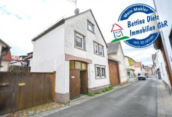Einfamilienhaus mit Terrasse und Hofbereich in Großostheim! Haus kaufen 63762 Großostheim Bild mittel