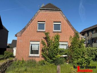 Emmerich – Speelberg: Bringen Sie diese freistehende Immobilie wieder zum Leben! Haus kaufen 46446 Emmerich am Rhein Bild mittel