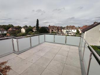 Erstbezug: 1-Zimmer-Dachgeschosswohnung mit großer Dachterrasse in Bielefeld-Mitte Wohnung mieten 33609 Bielefeld Bild mittel