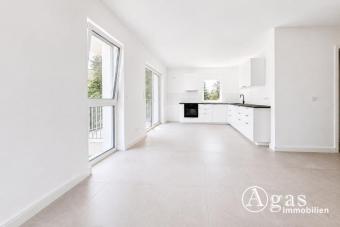 Erstbezug! Helle 3-Zimmer-Wohnung mit Südbalkon, EBK, Aufzug und PKW-Stellplatz Wohnung mieten 15345 Altlandsberg Bild mittel