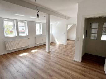 Erstbezug nach Sanierung: Helle 3-Zi.-Wohnung, optional EBK & Top-Dämmung – ideal für 1-2 Personen Wohnung mieten 64287 Darmstadt Bild mittel