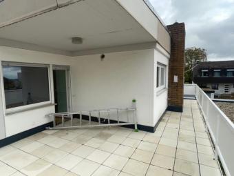 EUPORA® Immobilien: Wohnung mit Dachterrasse in Kirchheimbolanden. Wohnung mieten 67292 Kirchheimbolanden Bild mittel