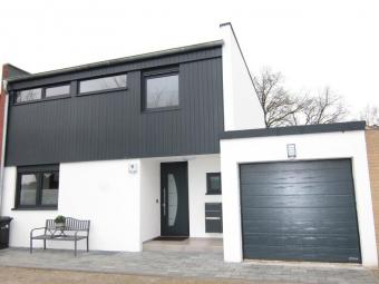 ***Europa-Makler*** Tolles Renoviertes Reihenendhaus mit Garage und Vollkeller, gelegen in Nordhorn-/Blanke. Haus kaufen 48529 Nordhorn Bild mittel